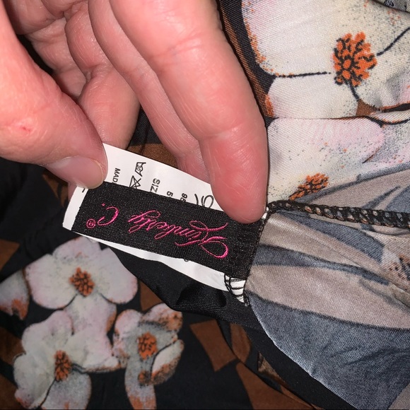 Kimberly C floral printed jumpsuit romper size S - Picture 4 of 4